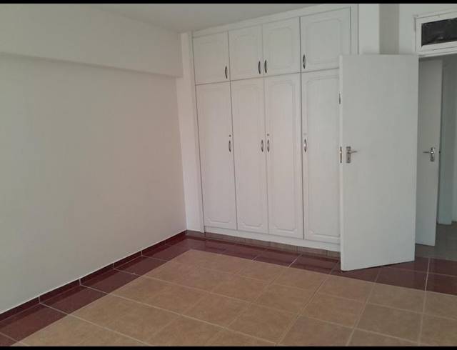 2 BEDROOM PROPERTY TO RENT IN NORTH BEACH